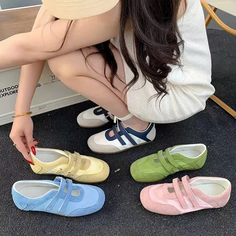 Giày bệt thể thao nữ tính hot trend