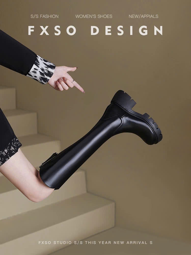 Giày boots đế cao da trơn bóng