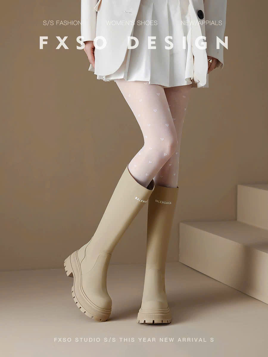 Giày boots đế cao Balen
