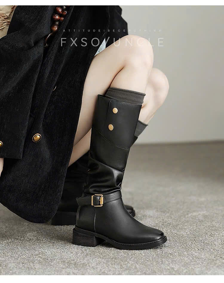 Giày boots cao cổ mũi nhọn khóa cài thanh lịch