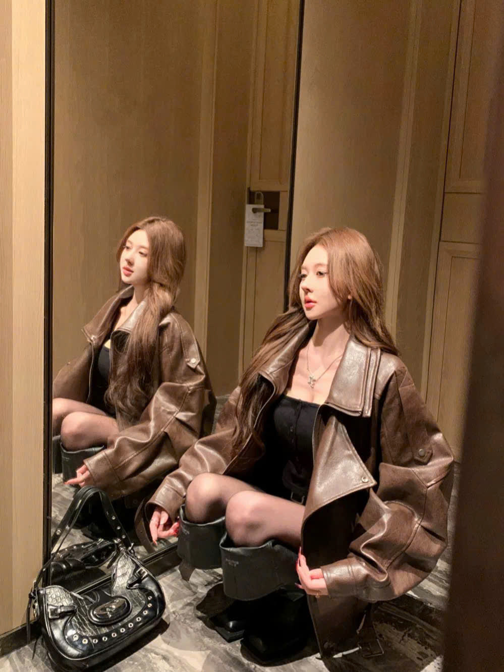 Áo khoác da form rộng sang chảnh