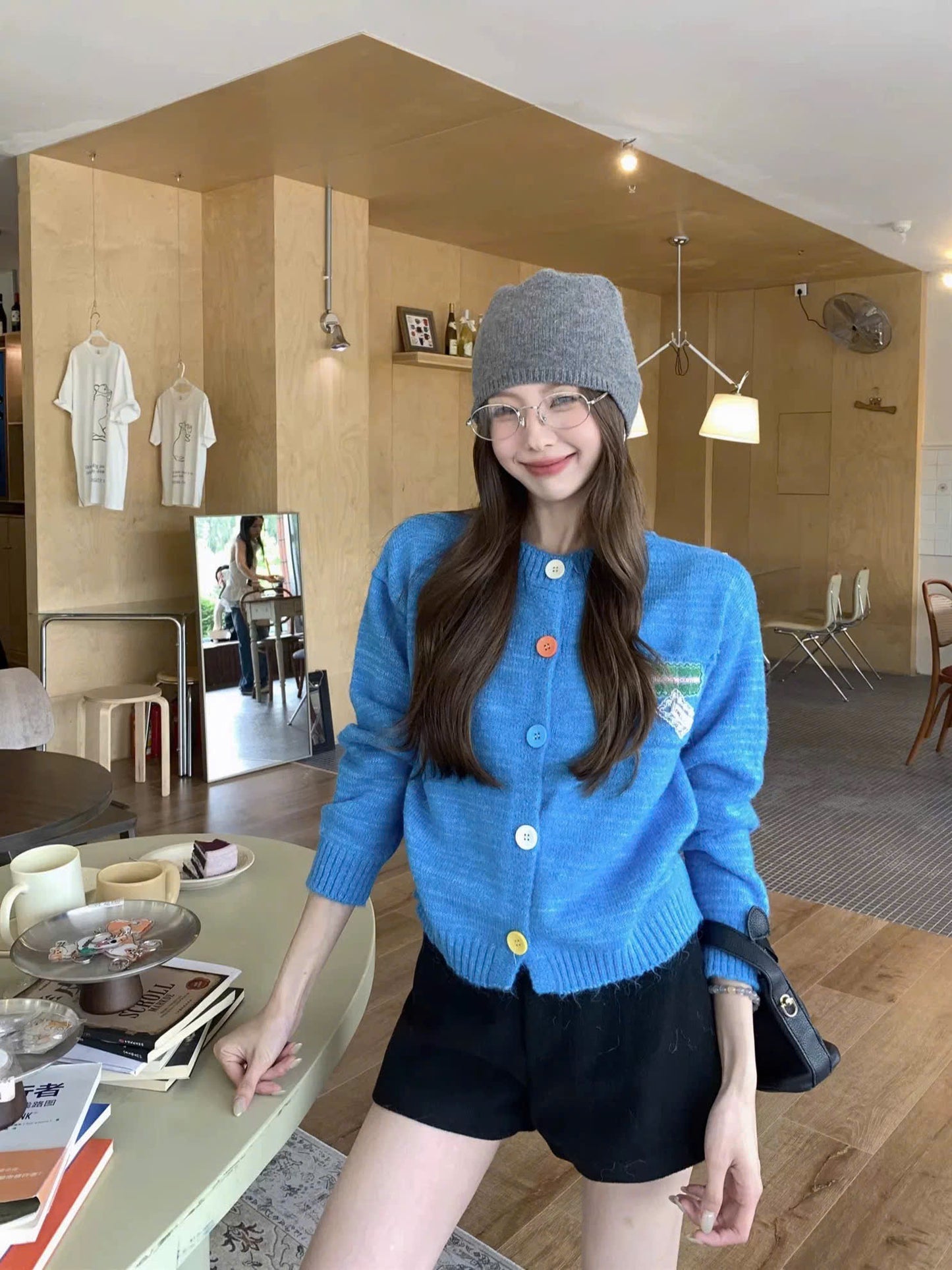 Áo cardigan len form vừa vặn nút bản to màu sắc