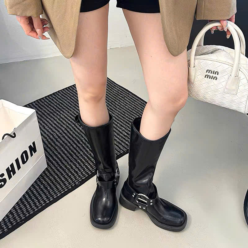 Boots da cổ cao khóa cài cá tính