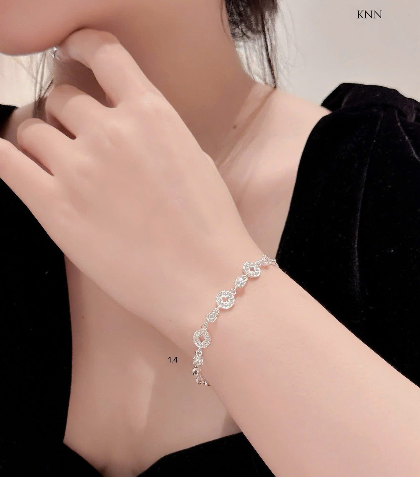 Lắc bạc thanh mảnh nhiều kiểu dễ phối