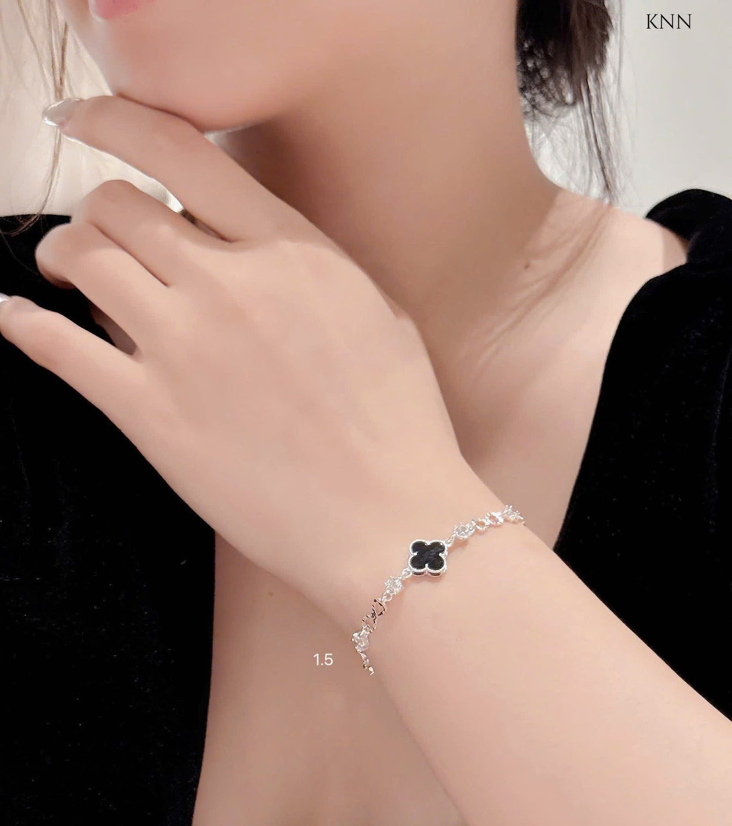 Lắc bạc thanh mảnh nhiều kiểu dễ phối