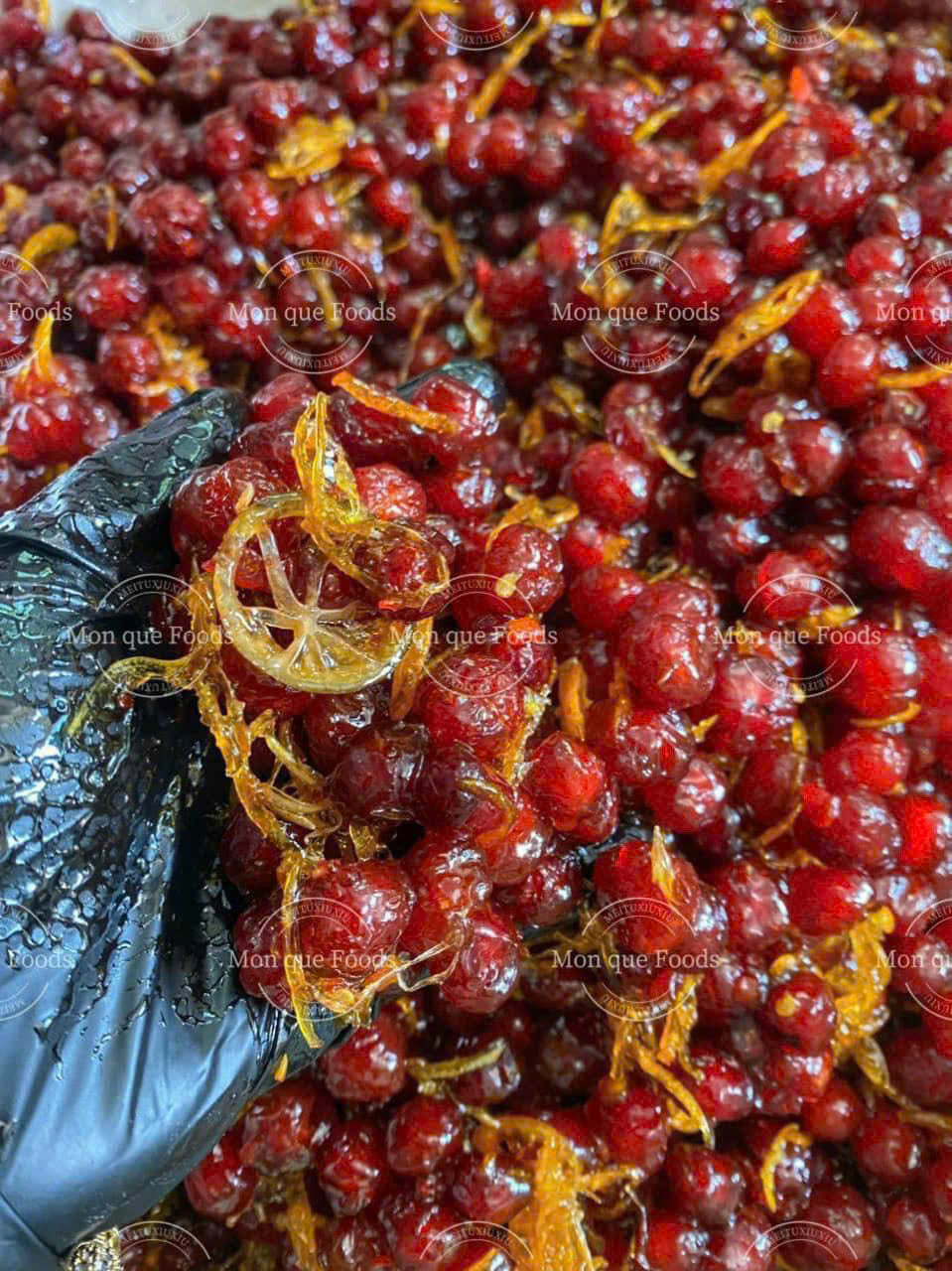 Chùm ruột sên muối tắc tặng kèm muối ớt hột