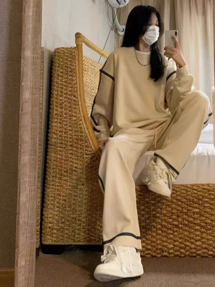 Bộ nỉ sweater quần dài be sọc đen
