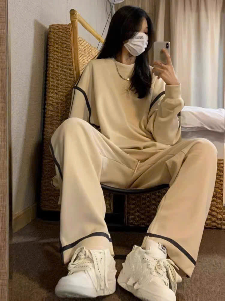 Bộ nỉ sweater quần dài be sọc đen