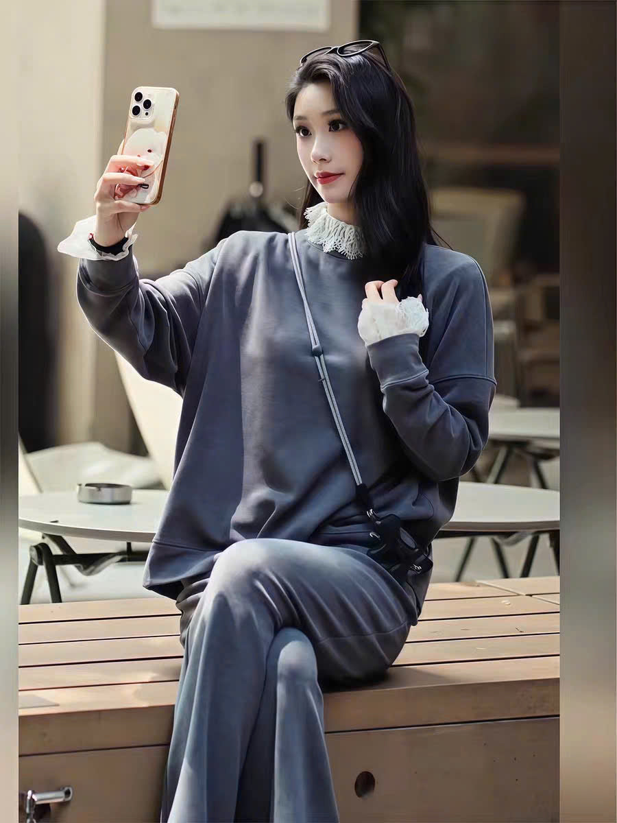 Bộ nỉ viền ren form rộng thoải mái