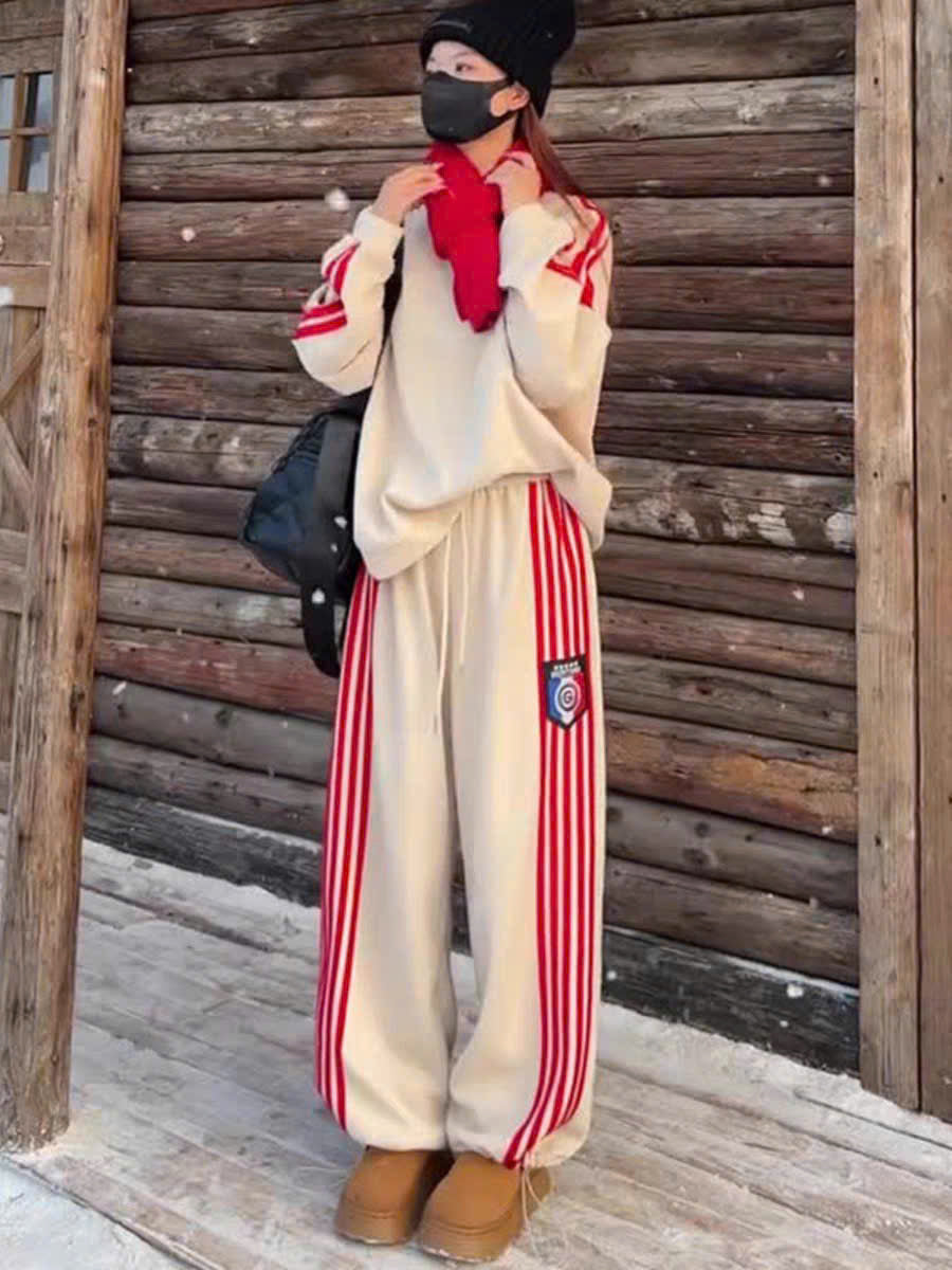 Bộ nỉ sweater kem sọc đỏ