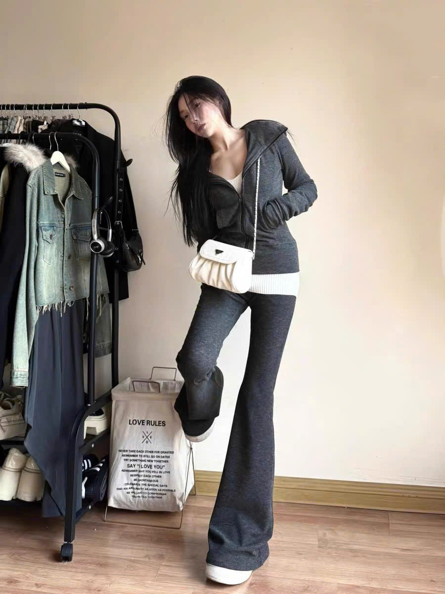 Set áo khoác và quần ống loe ghi xám tôn dáng