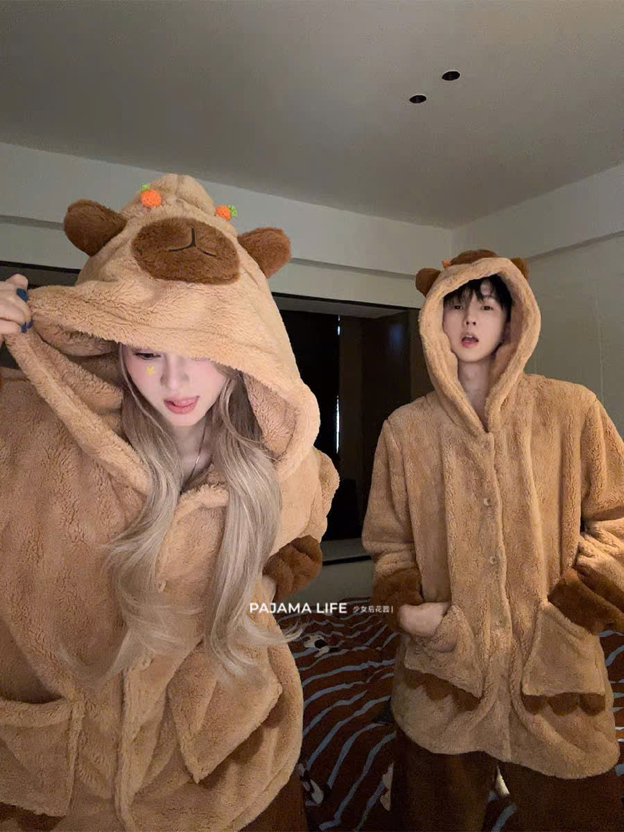 Đồ ngủ đôi Capybara lông mịn ấm áp