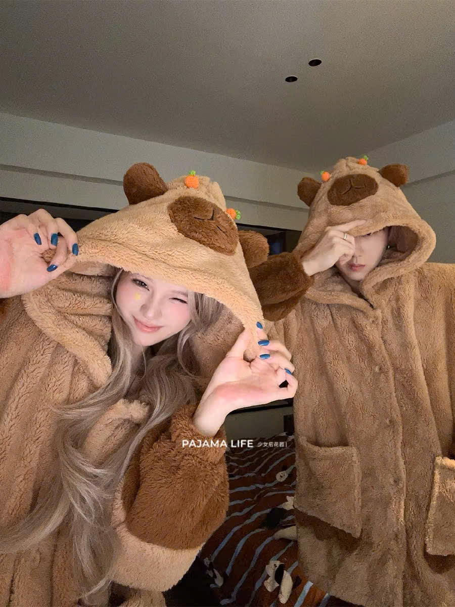 Đồ ngủ đôi Capybara lông mịn ấm áp