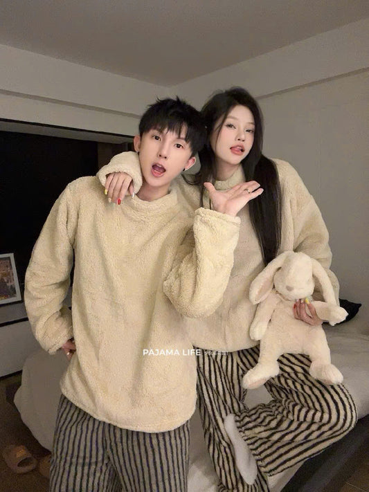 Đồ ngủ đôi áo nâu nhạt quần kẻ sọc lông mịn ấm