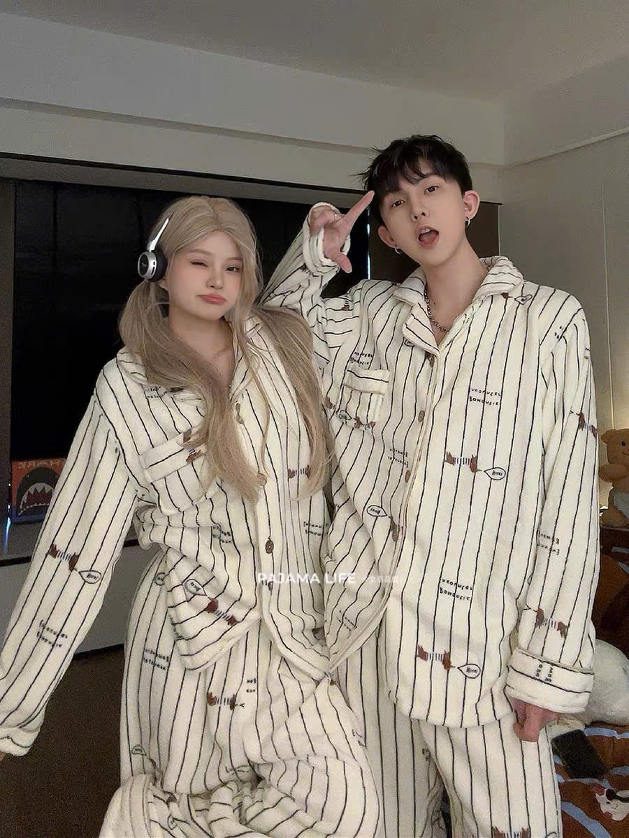 Bộ pijama lông kẻ sọc cho cặp đôi