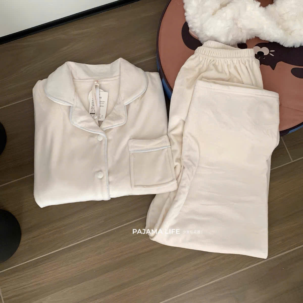 Pijama lông trắng - xám trơn cho cặp đôi