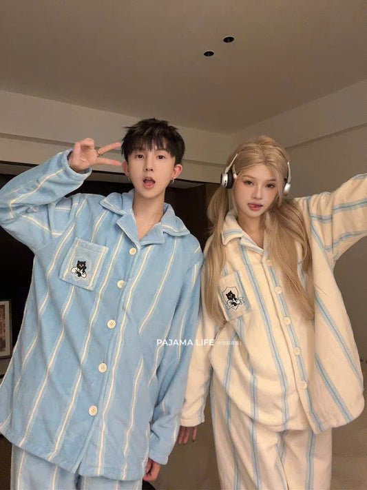 Pijama lông kẻ sọc xanh - trắng kem hình mèo đen cho cặp đôi