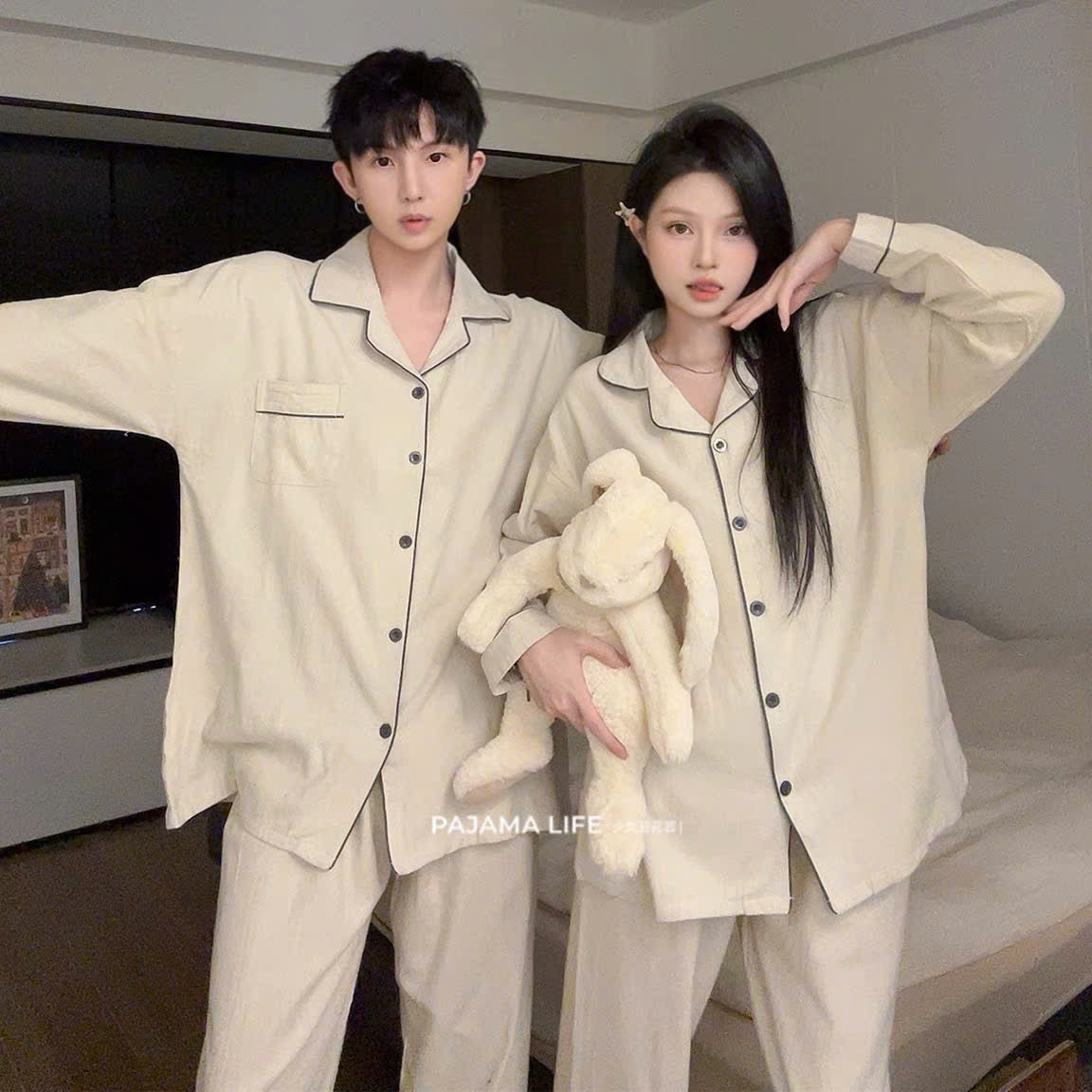 Pijama cặp đôi form truyền thống be viền xám
