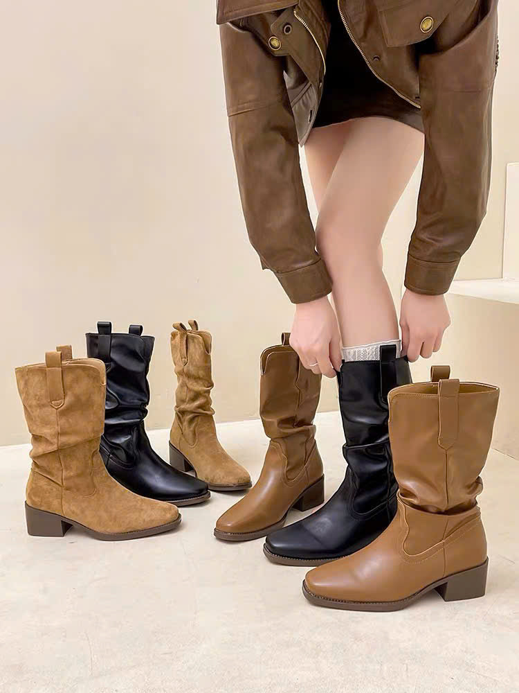 Boots da đế vuông da lộn và da bóng