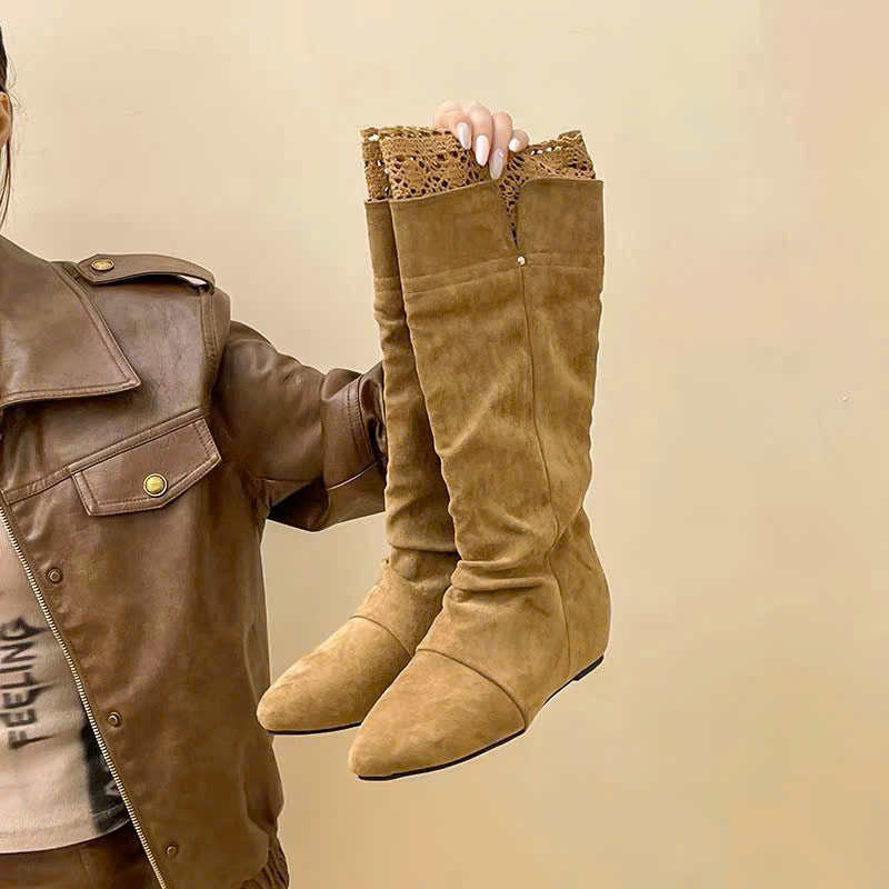 Boots da nhún cổ cao viền ren