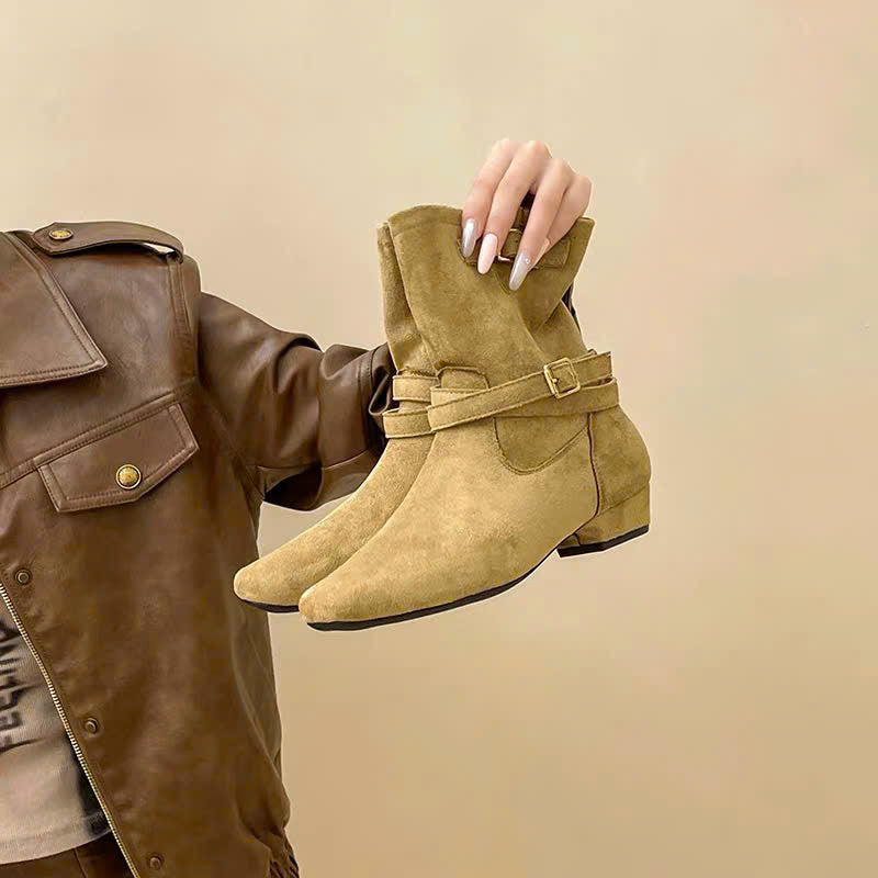 Boots da cổ thấp mũi nhọn thời trang