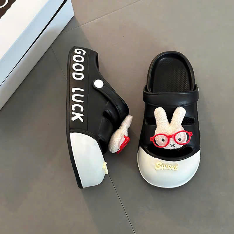 Dép crocs thỏ đeo kinh Good Luck
