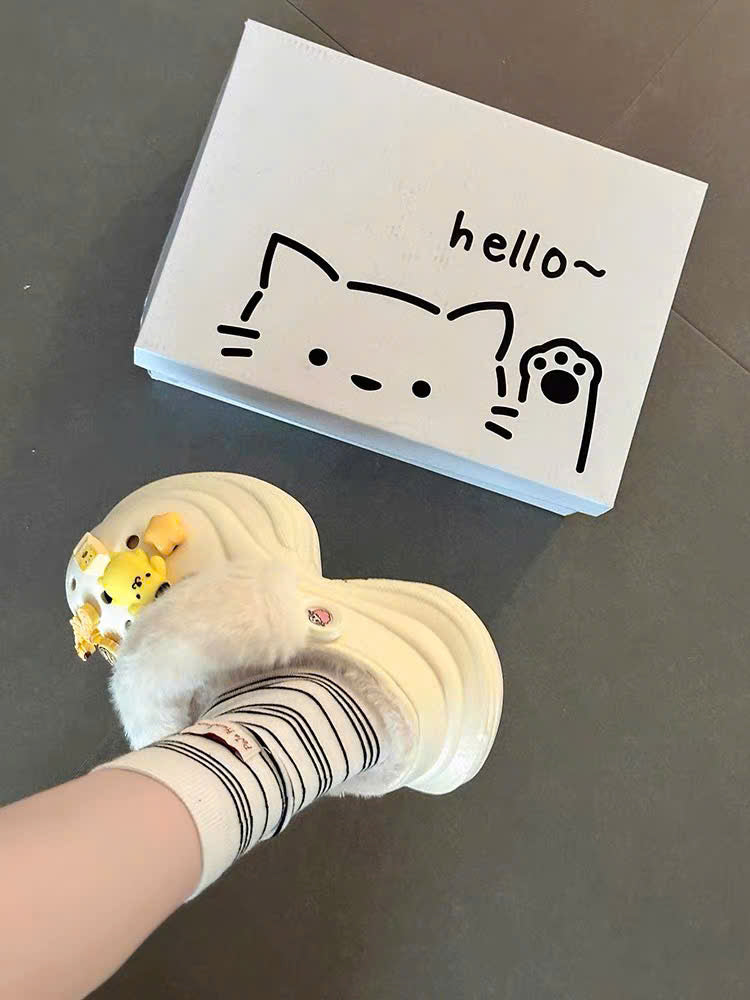 Dép crocs lót lông hình cún siêu yêu