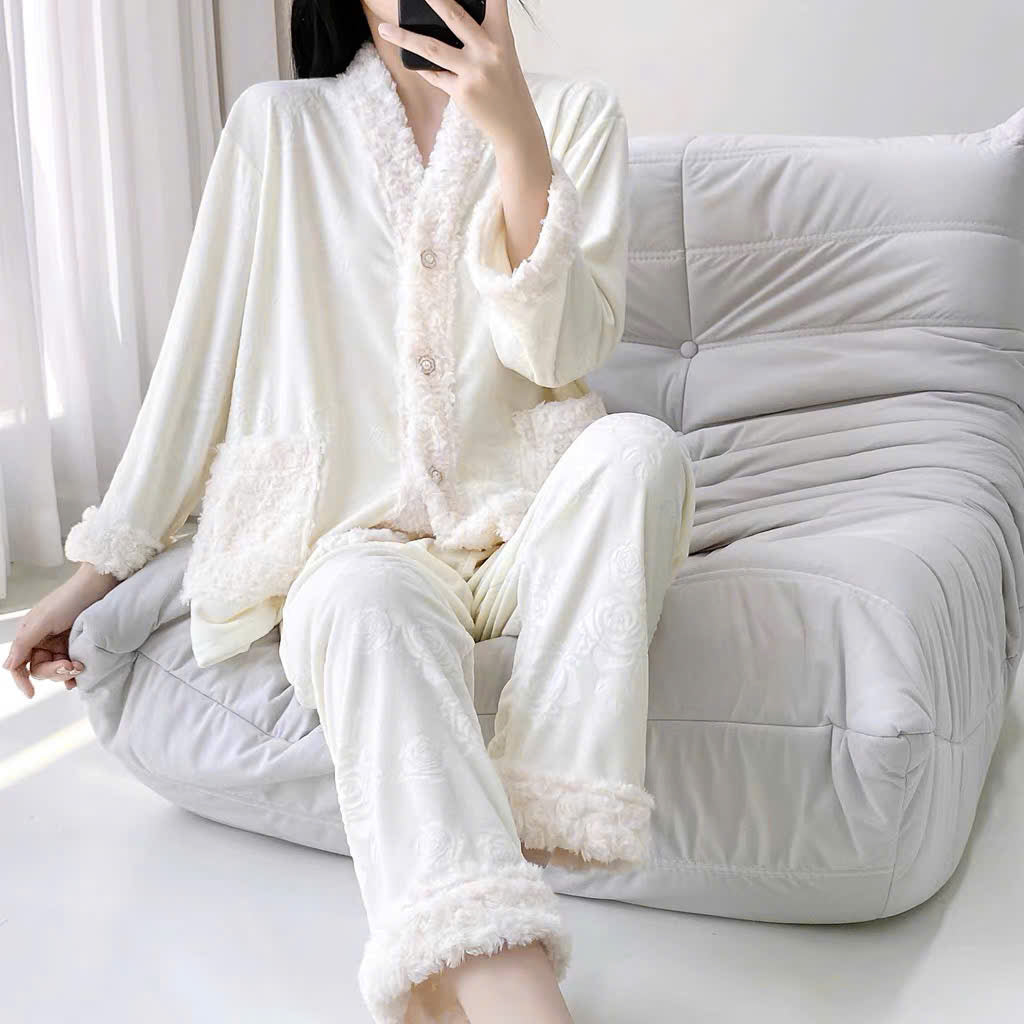 Bộ ngủ dài phối lông siêu ấm