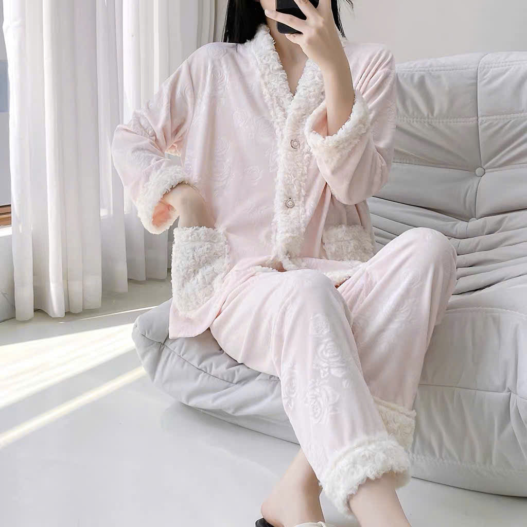 Bộ ngủ dài phối lông siêu ấm
