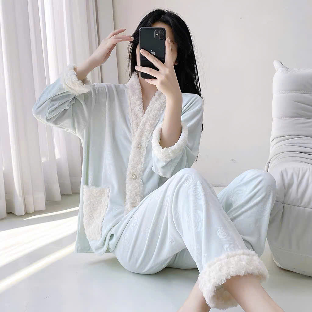 Bộ ngủ dài phối lông siêu ấm