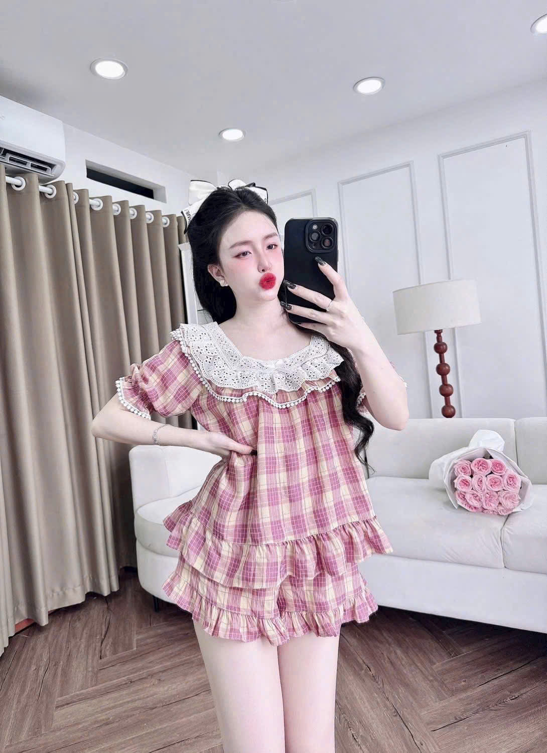 Bộ ngủ đùi caro tiểu thư phối ren