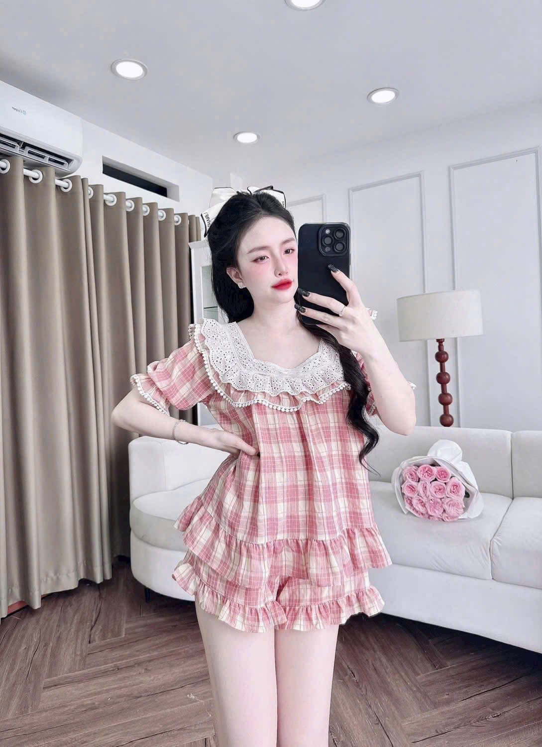 Bộ ngủ đùi caro tiểu thư phối ren