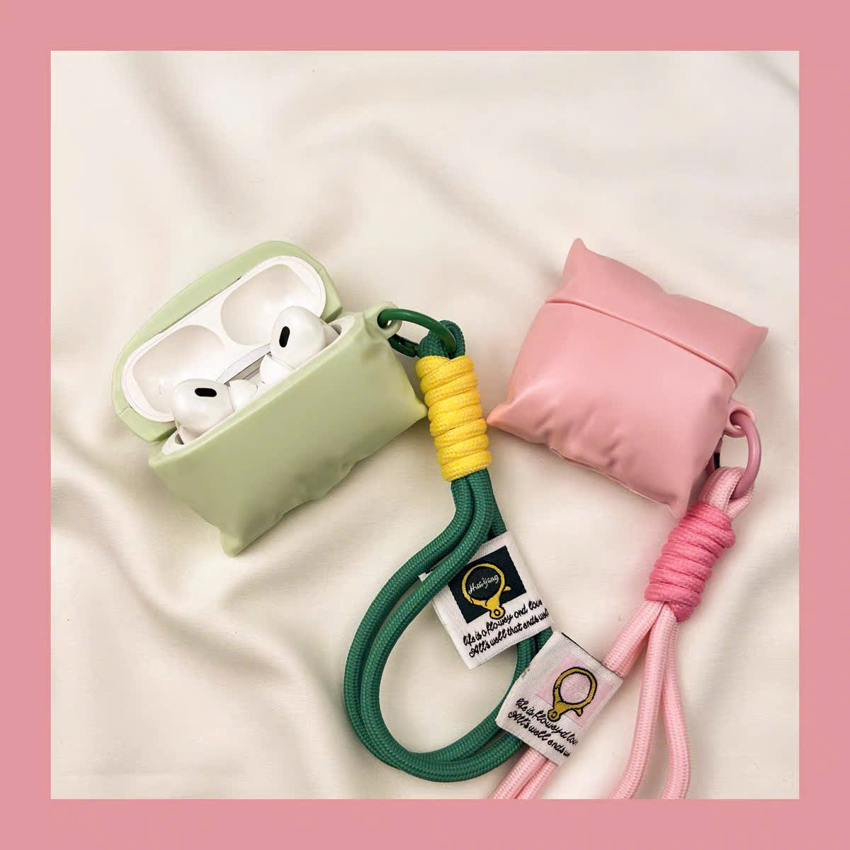 Case Airpods nhựa hình gối phồng