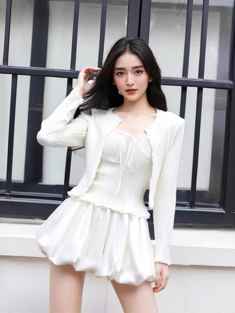 Chân váy lụa dáng bí phồng