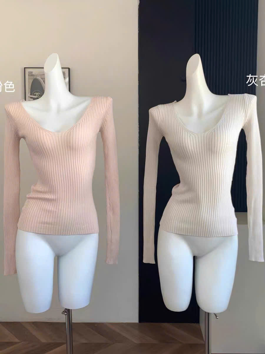 Áo len tay dài cổ V ôm body