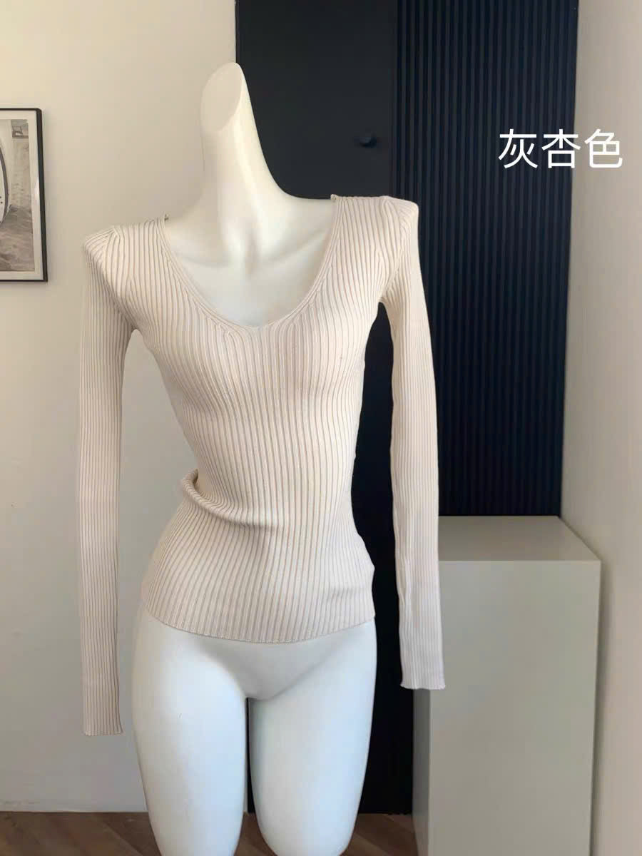Áo len tay dài cổ V ôm body