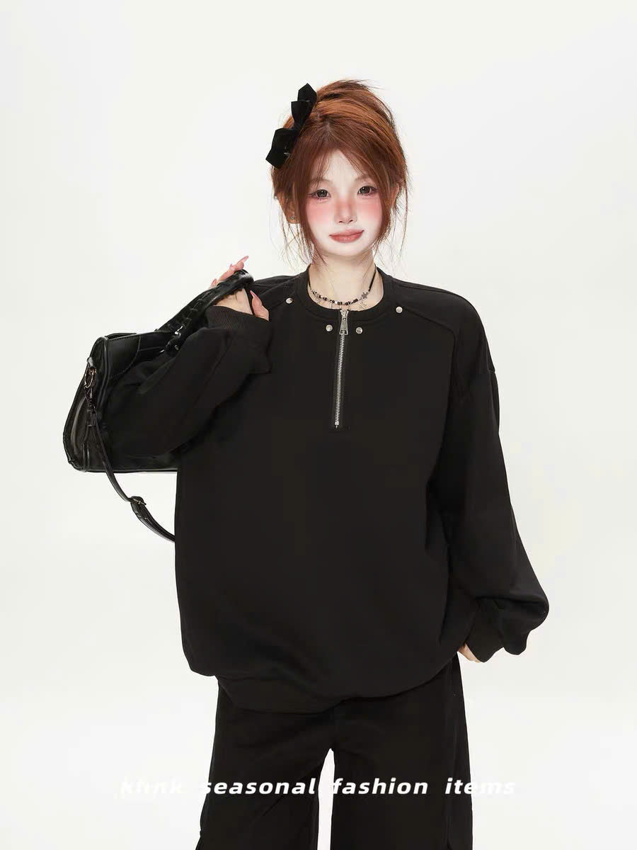 Áo sweater đen cổ khóa kéo