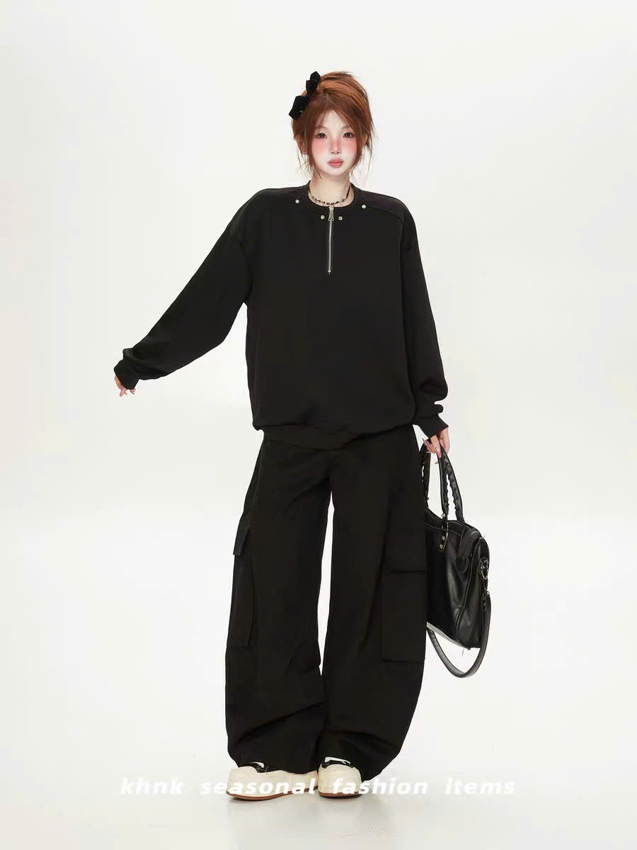 Áo sweater đen cổ khóa kéo