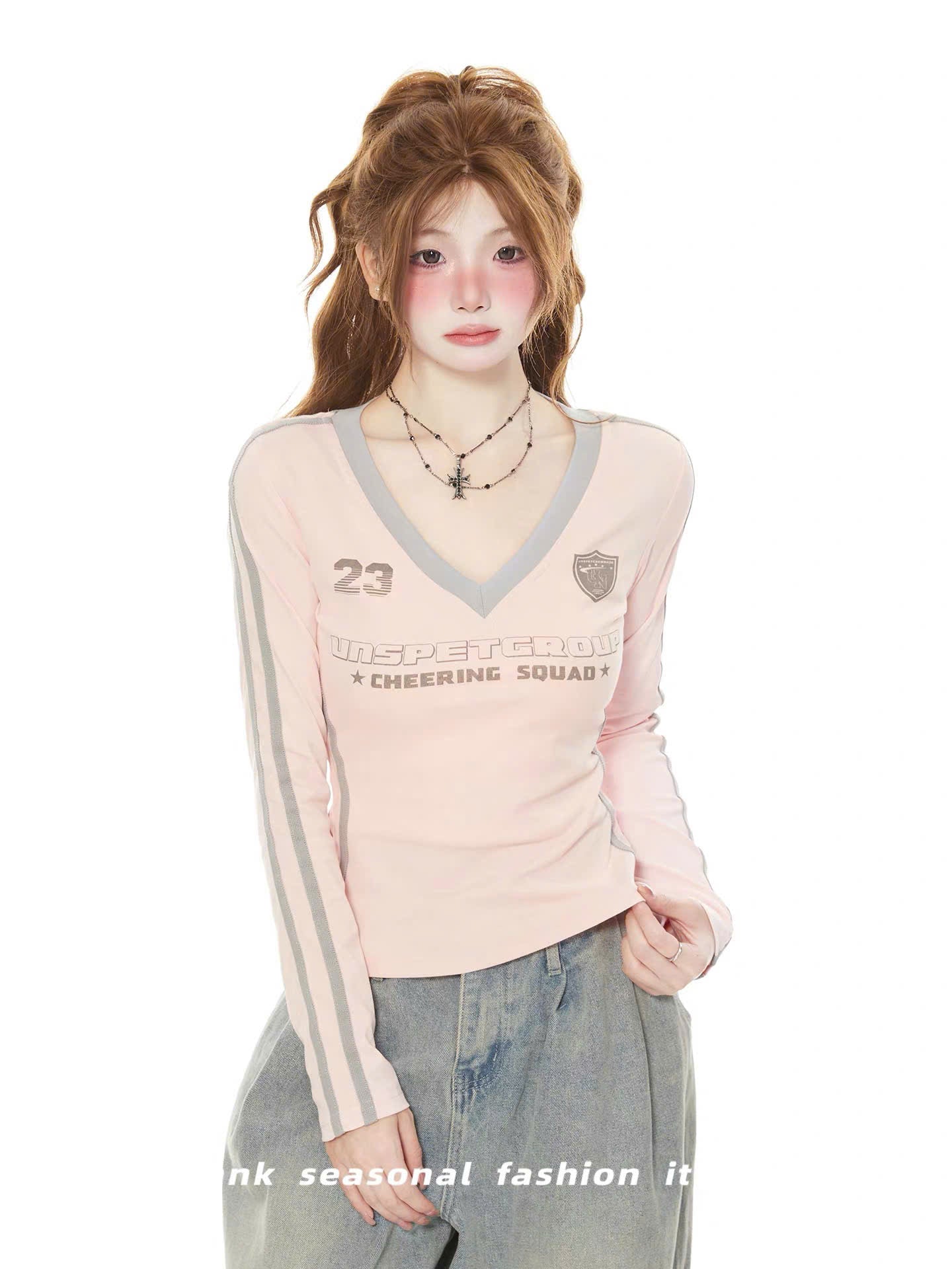 Áo phông thể thao dài tay cổ V ôm body