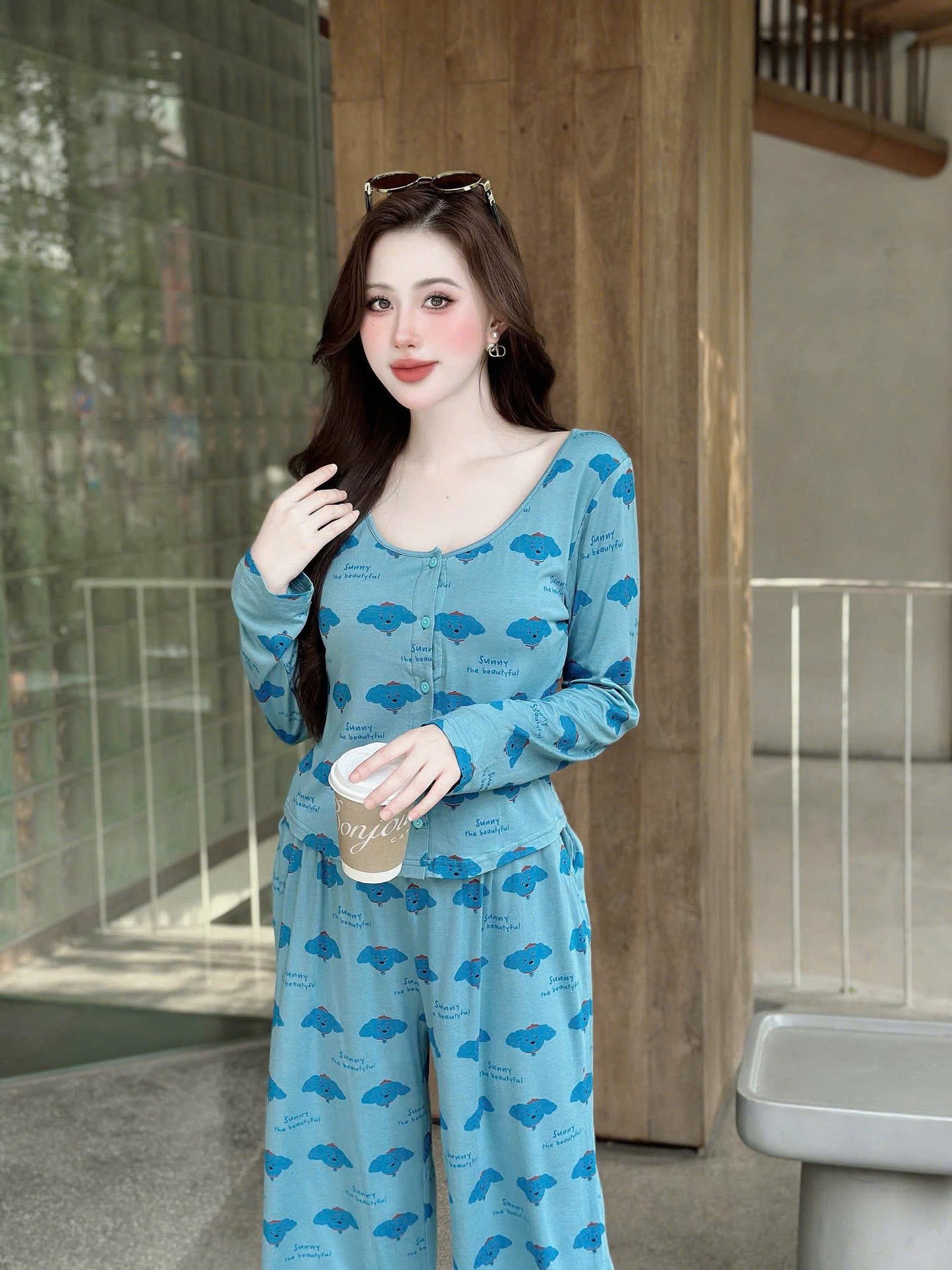 Bộ ngủ tay dài thun cổ tròn in hình dễ thương