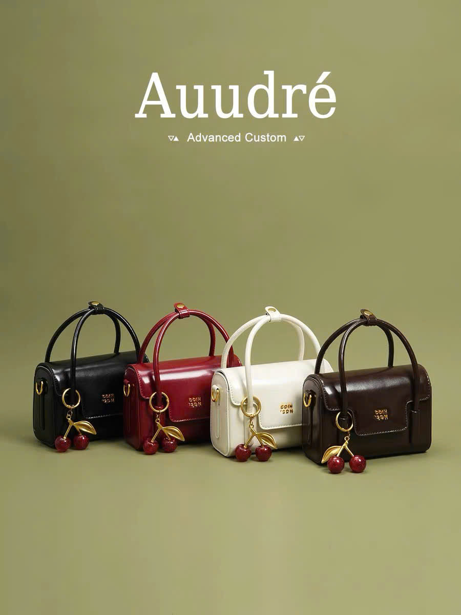 Túi đeo vai quai xách Auudré nắp gập charm cherry