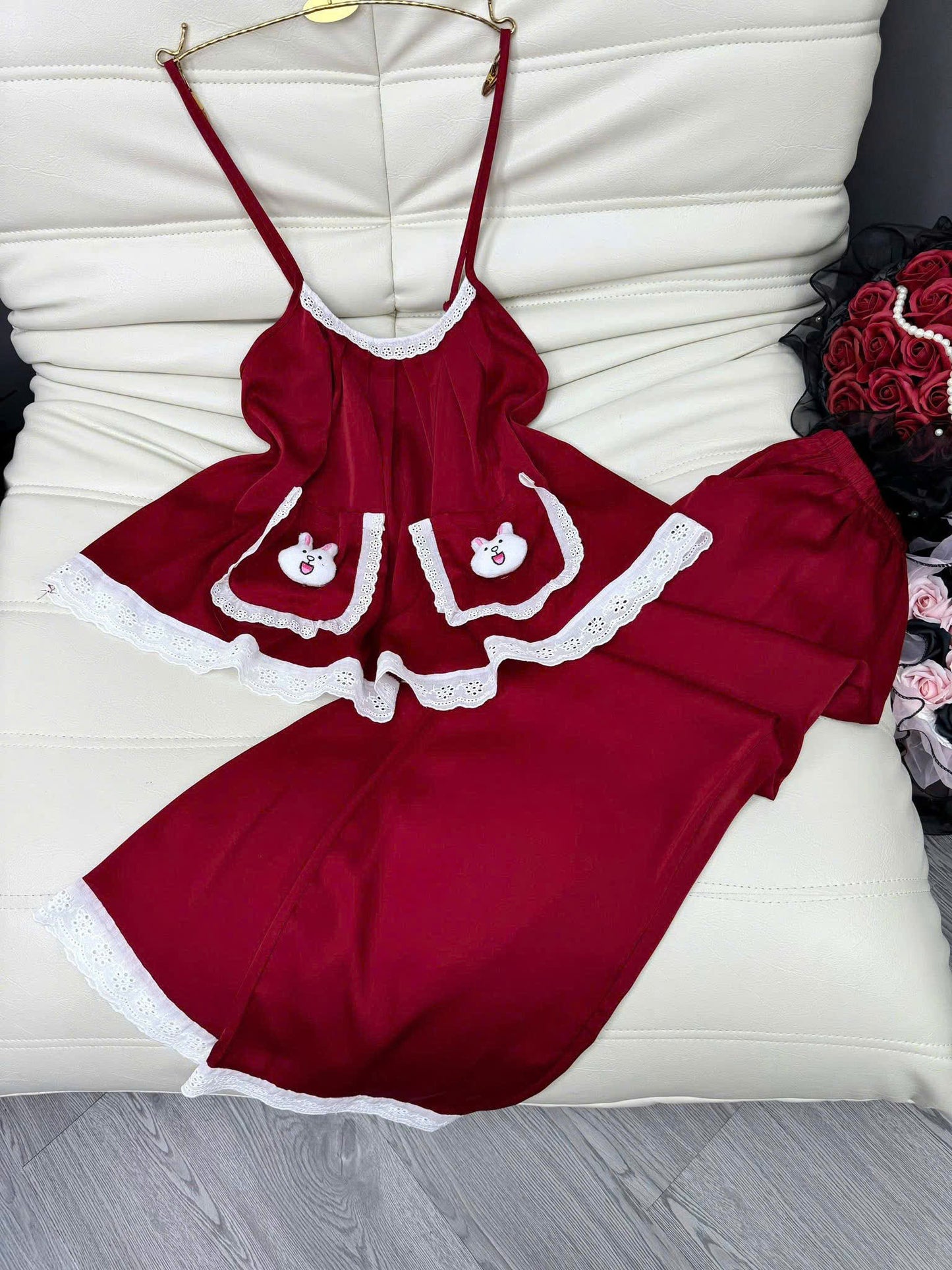 Bộ ngủ 2 dây lụa latin ren cotton mềm thỏ bông dưới 65kg