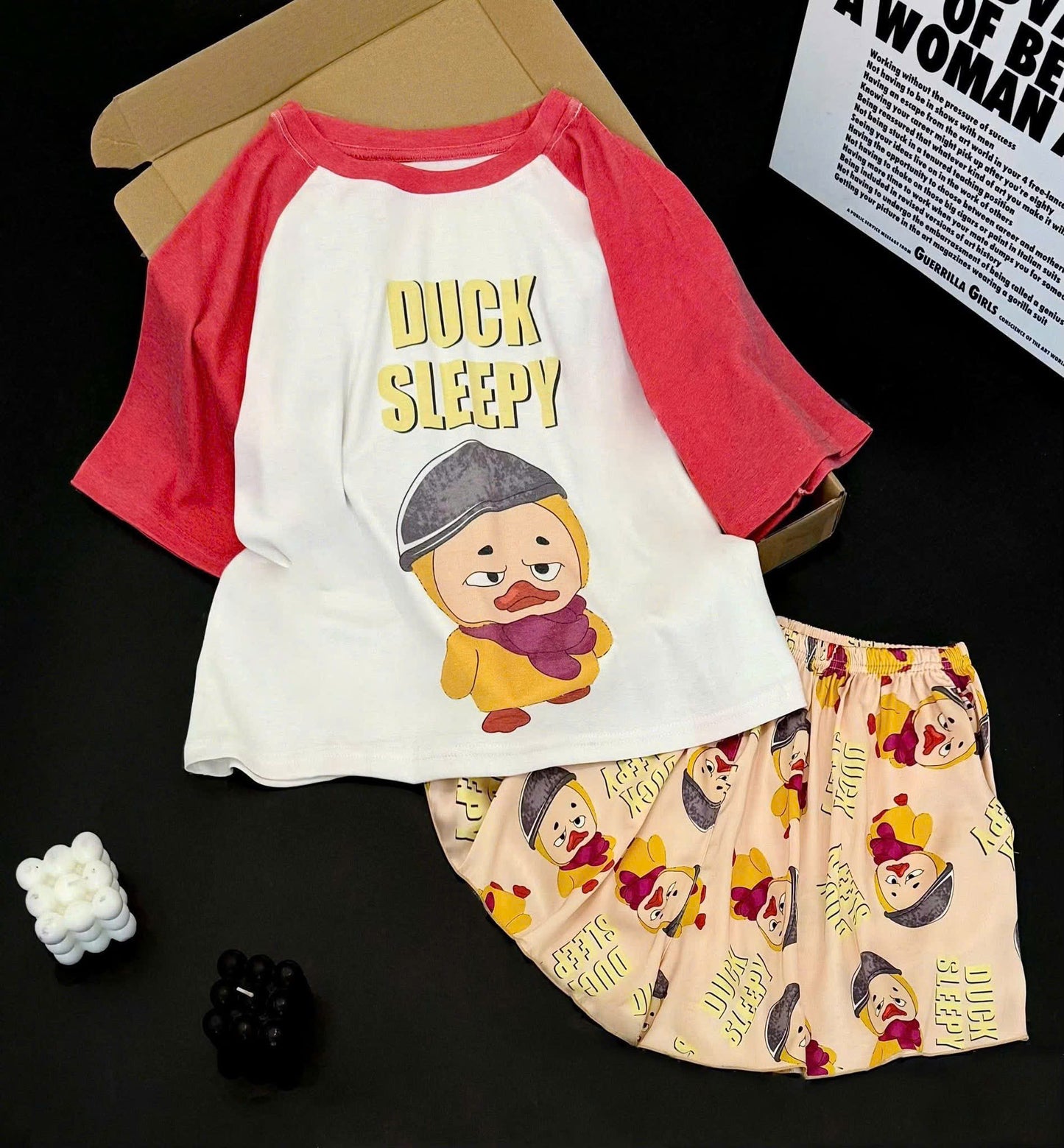 Bộ đùi thun tay lỡ, cổ tròn hoạt hình áo thun quần lụa