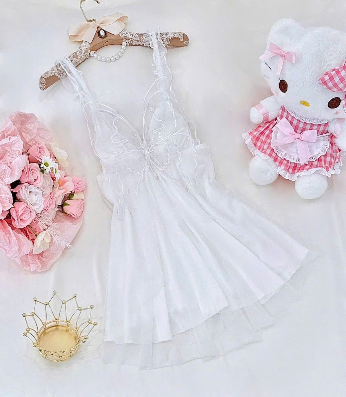 Đầm ngủ 2 dây phối lưới bươm bướm có mút lót