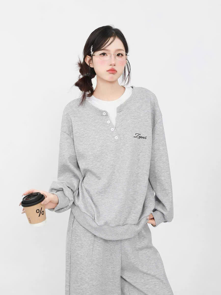 Set áo sweater phối áo thun và quần suông xám nhạt (có tách lẻ)