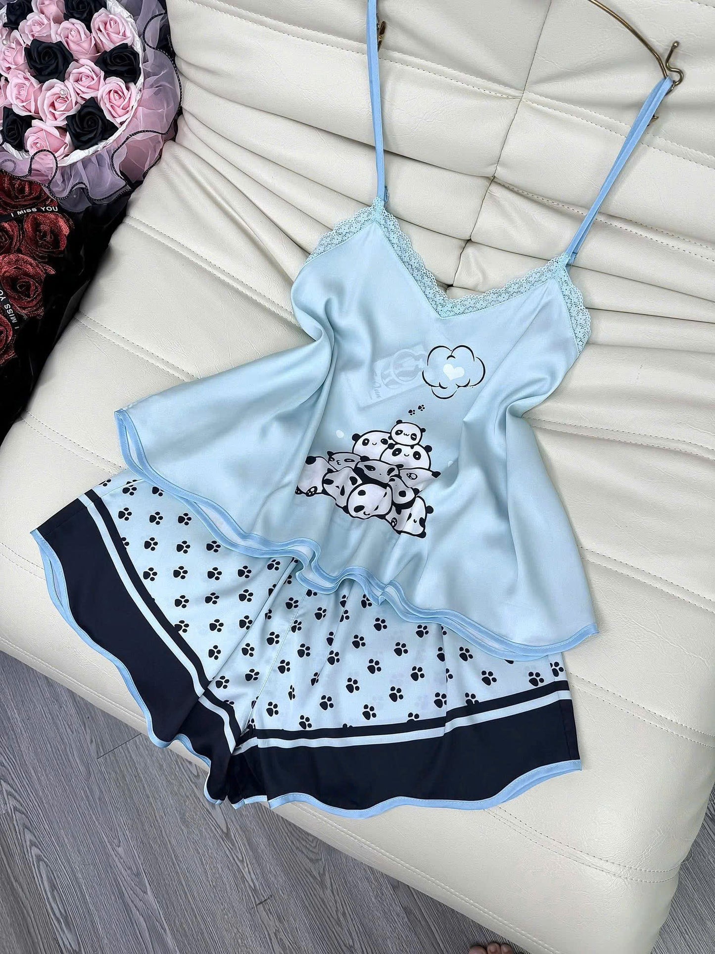 Bộ ngủ 2 dây đùi sexy lụa latin phối ren
