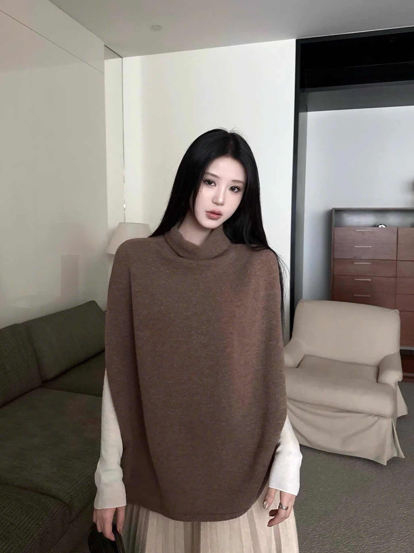 Áo len dệt kim cổ lọ không tay
