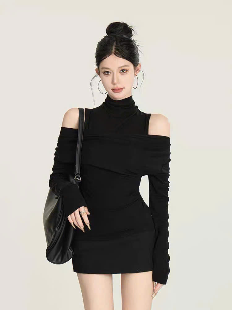 Áo thun cổ lọ tay dài khoét vai form vừa vặn