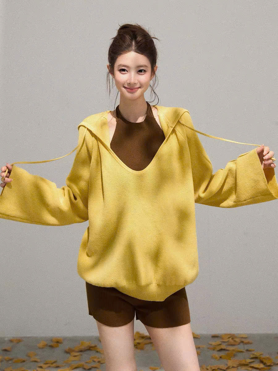 Set áo cổ yếm, hoodie cổ V và quần suông (có tách lẻ)