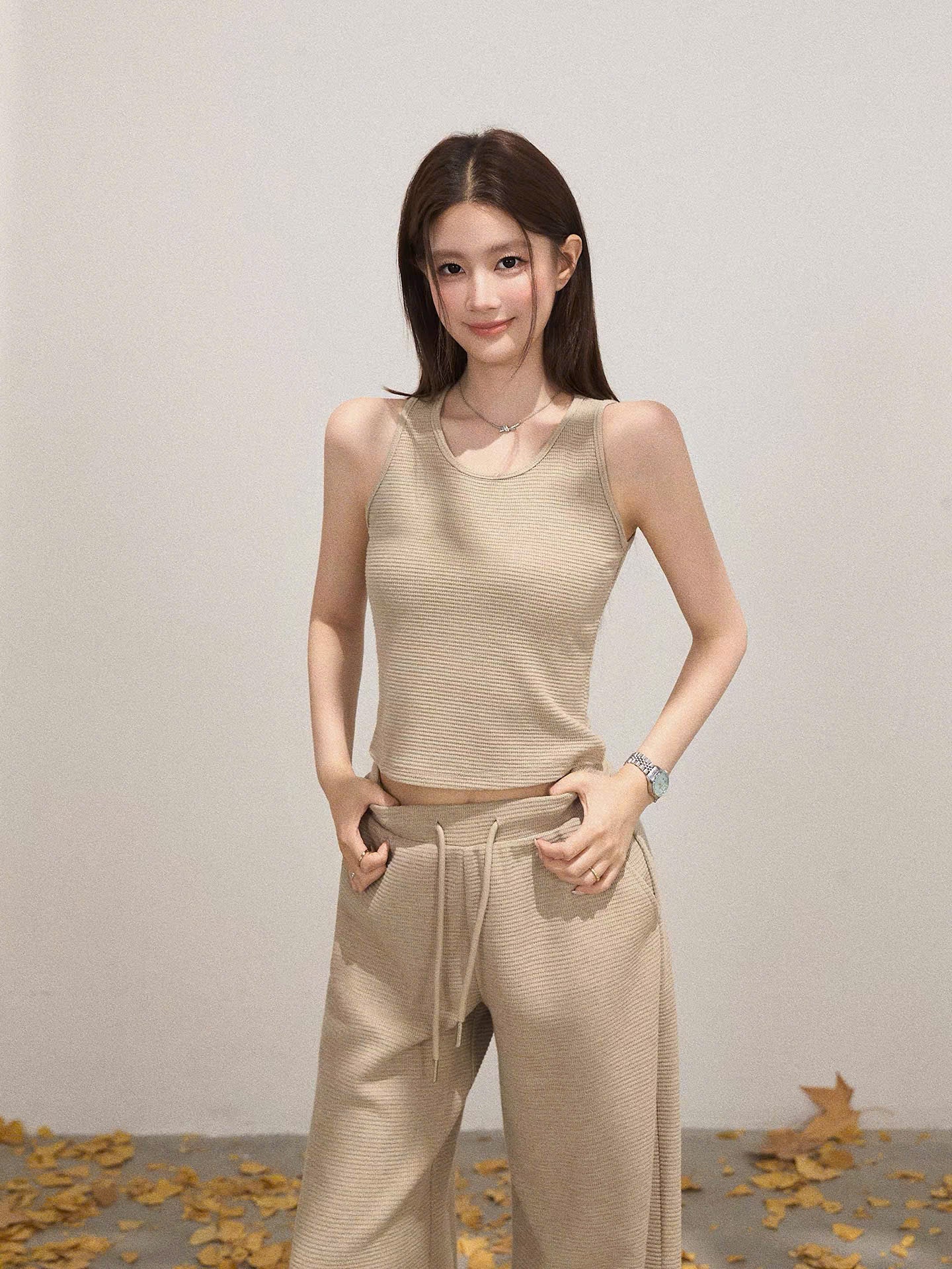 Set 3 món áo 3 lỗ, áo khoác và quần suông be sọc ngang (có tách lẻ)